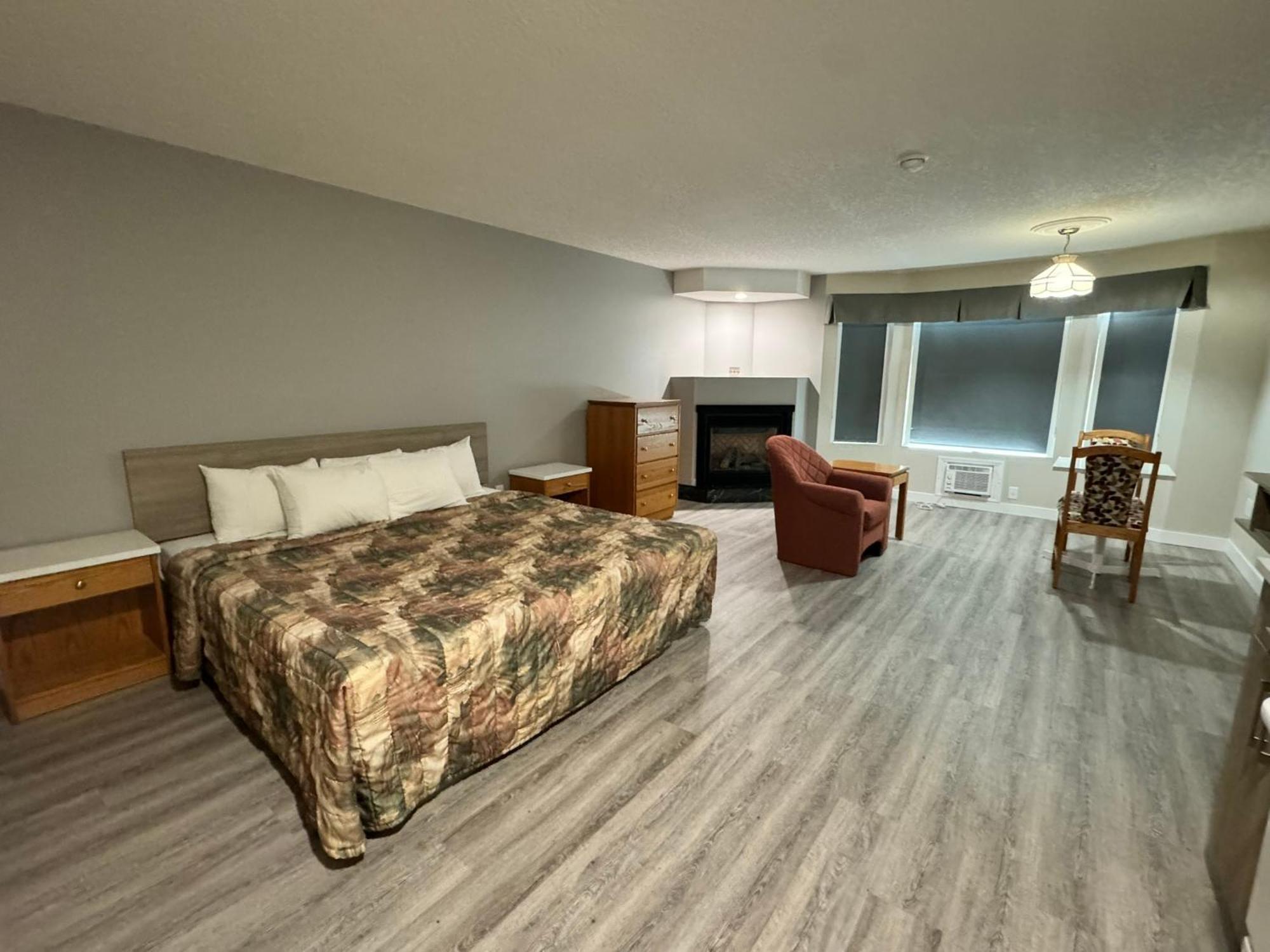 Western Budget Motel Leduc #3 Bagian luar foto